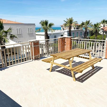 Villino Mirella A Marina Di Cecina By Zoom In Earth Apartment Exterior photo