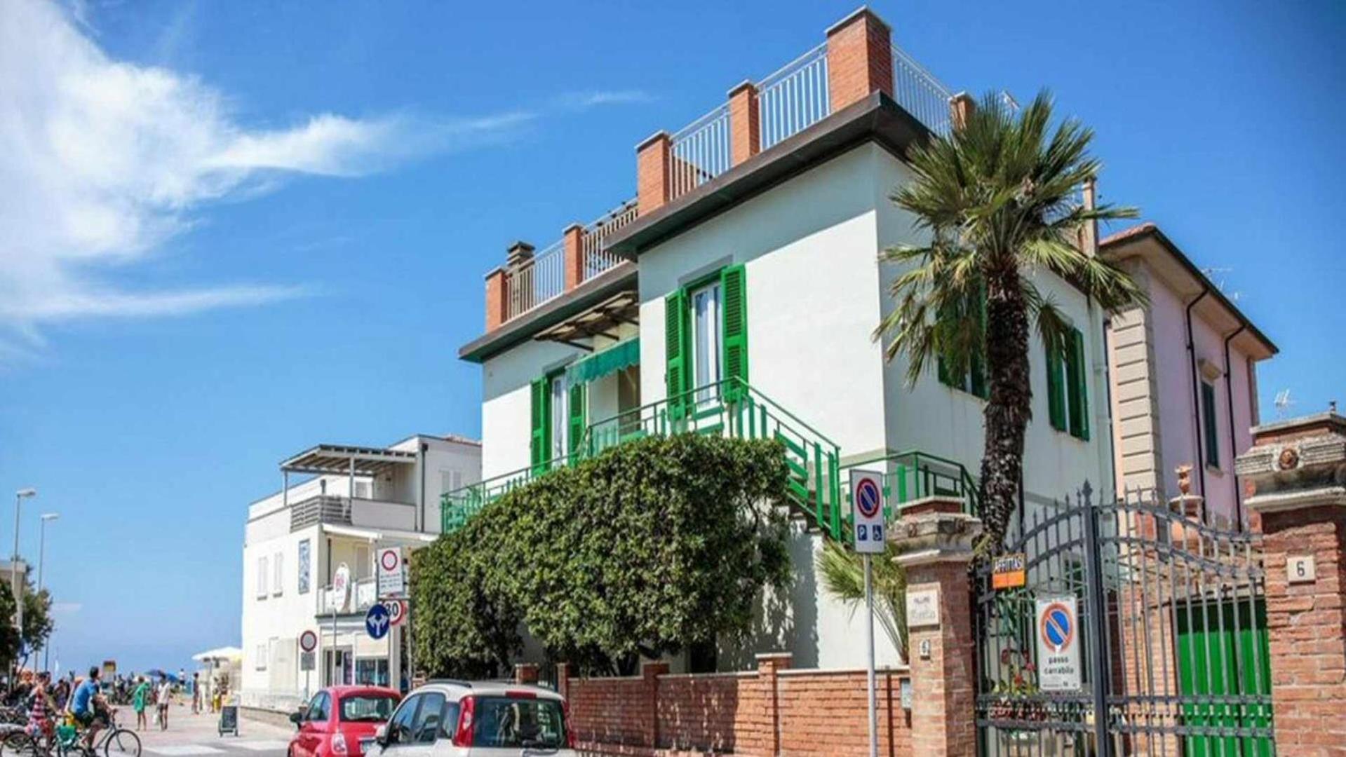 Villino Mirella A Marina Di Cecina By Zoom In Earth Apartment Exterior photo